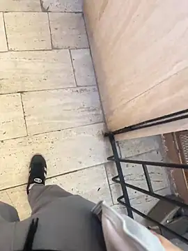 llioo22 live sex cam