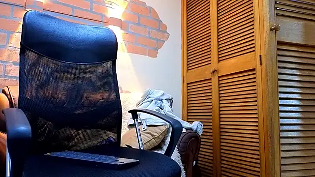 mister_eithan live sex cam