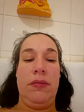 Girlysensuelle's cam snapshot