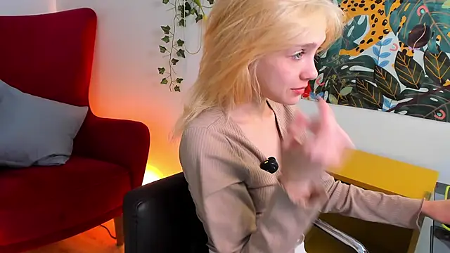 wow_angel's cam snapshot