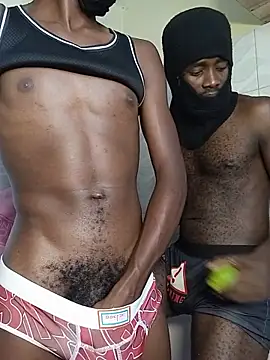 Moteroxz live sex cam