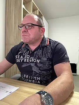 coupleLatinaLovers live sex cam