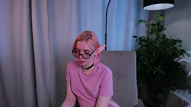 RonniHang's cam snapshot