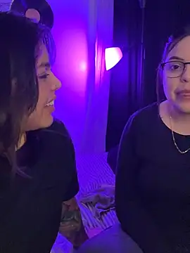 KittyTatts live sex cam