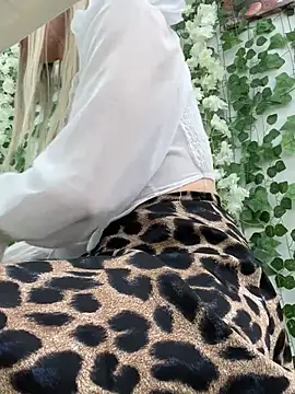 -HollyWay-'s cam snapshot