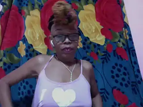 Ladyzee25 live sex cam