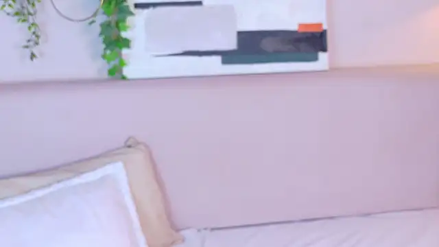 AprilQuin's cam snapshot