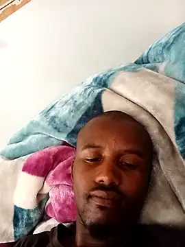 Maintee27 live sex cam