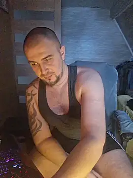 Foxyshaved live sex cam