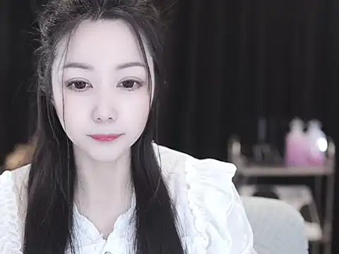 Nuyoah-77 live sex cam