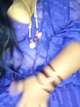 Divyahoty live sex cam