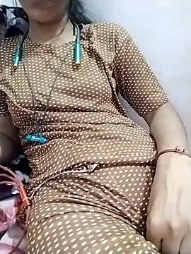 Cute-Naavya live sex cam