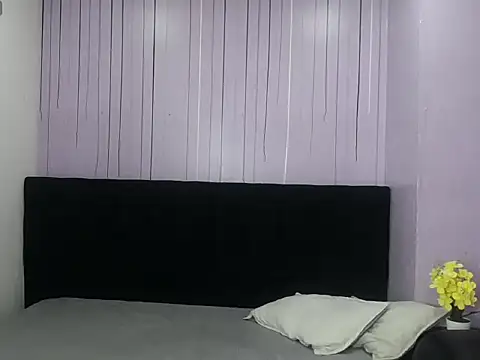 Melannyy__'s cam snapshot