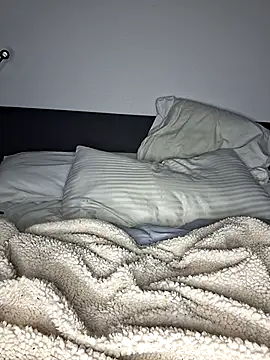 Cinnamonbunn's cam snapshot