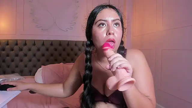 hillary_bigbutt's cam snapshot