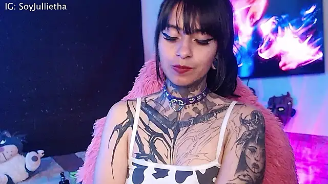 Julls420_'s cam snapshot