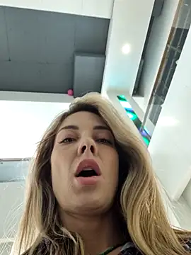 Anna_Nights's cam snapshot