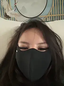 Carlin-yiyi live sex cam