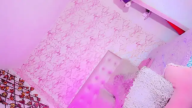 gilbanys_22 live sex cam