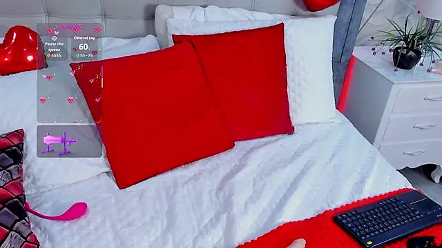 baby_naomy's cam snapshot