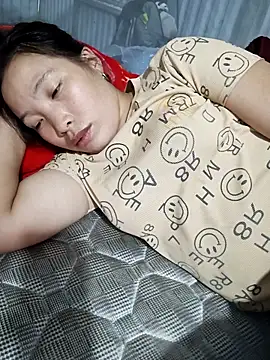 Evelyn-n's cam snapshot