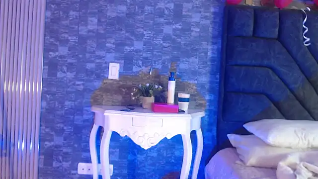 Keila_Fg's cam snapshot