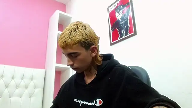 ttimy_x_boy live sex cam