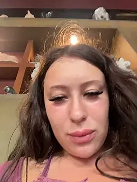 AndreaMood live sex cam