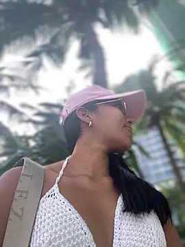 SheenaBrooke live sex cam