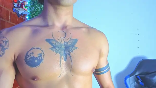 Demitryo live sex cam