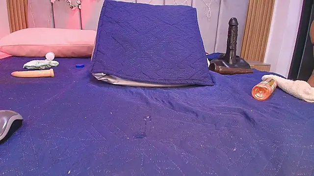 arletmss's cam snapshot