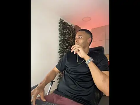 B_Wild's cam snapshot