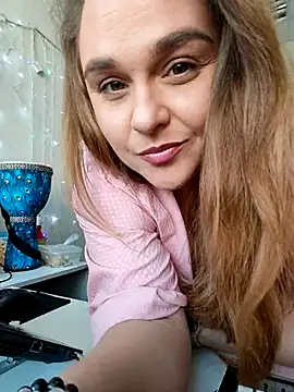 Juicy_PeachLux live sex cam