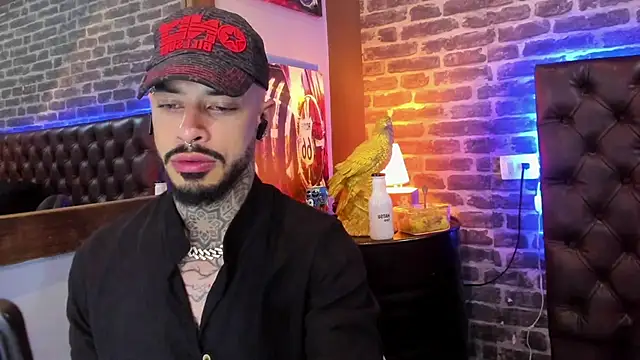 VinzenzRizzo's cam snapshot