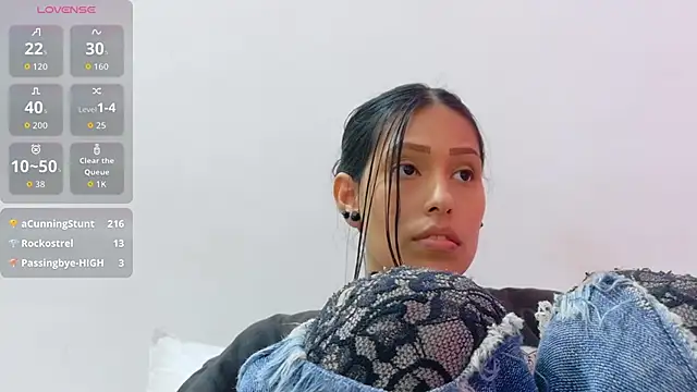 yourcuteneighbourr's cam snapshot