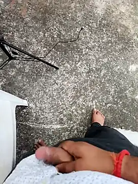 Desi_rockstarr live sex cam