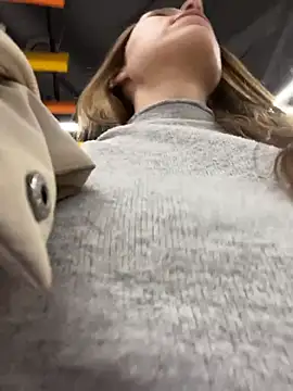 LeiaMood live sex cam