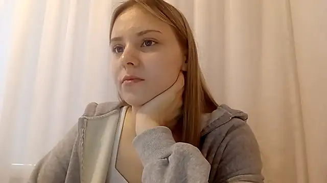 CrackShirker's cam snapshot