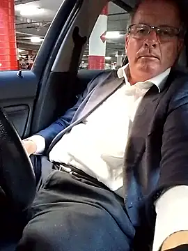 stiffandlubed@xh live sex cam