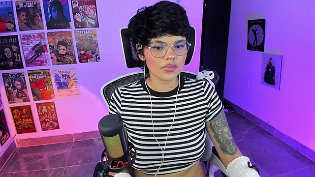 gooddess_isis live sex cam