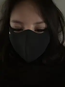 Carlin-yiyi live sex cam