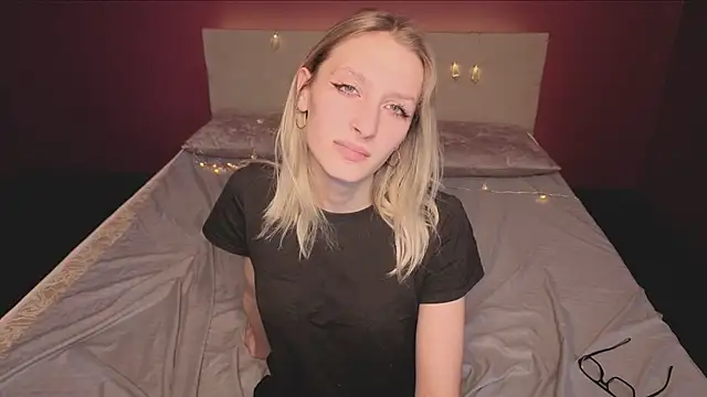 Akiro_Kim7 live sex cam