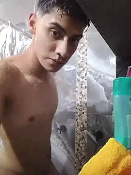 aispuro8505's cam snapshot