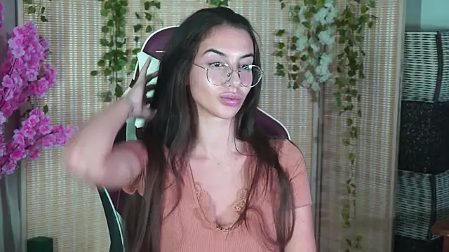 IzabellaOnes's cam snapshot