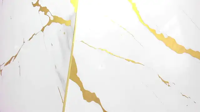 zaira_skinny's cam snapshot