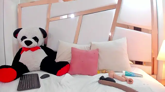 antonella_moon7's cam snapshot