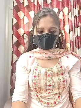 Ruhi_07 live sex cam