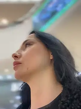 Roxana-Sexy live sex cam