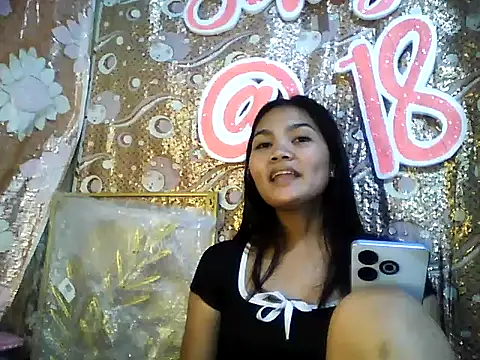 PinaySkinnyJust18's cam snapshot