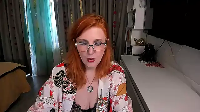 Almaz-Fire-Fox-One live sex cam